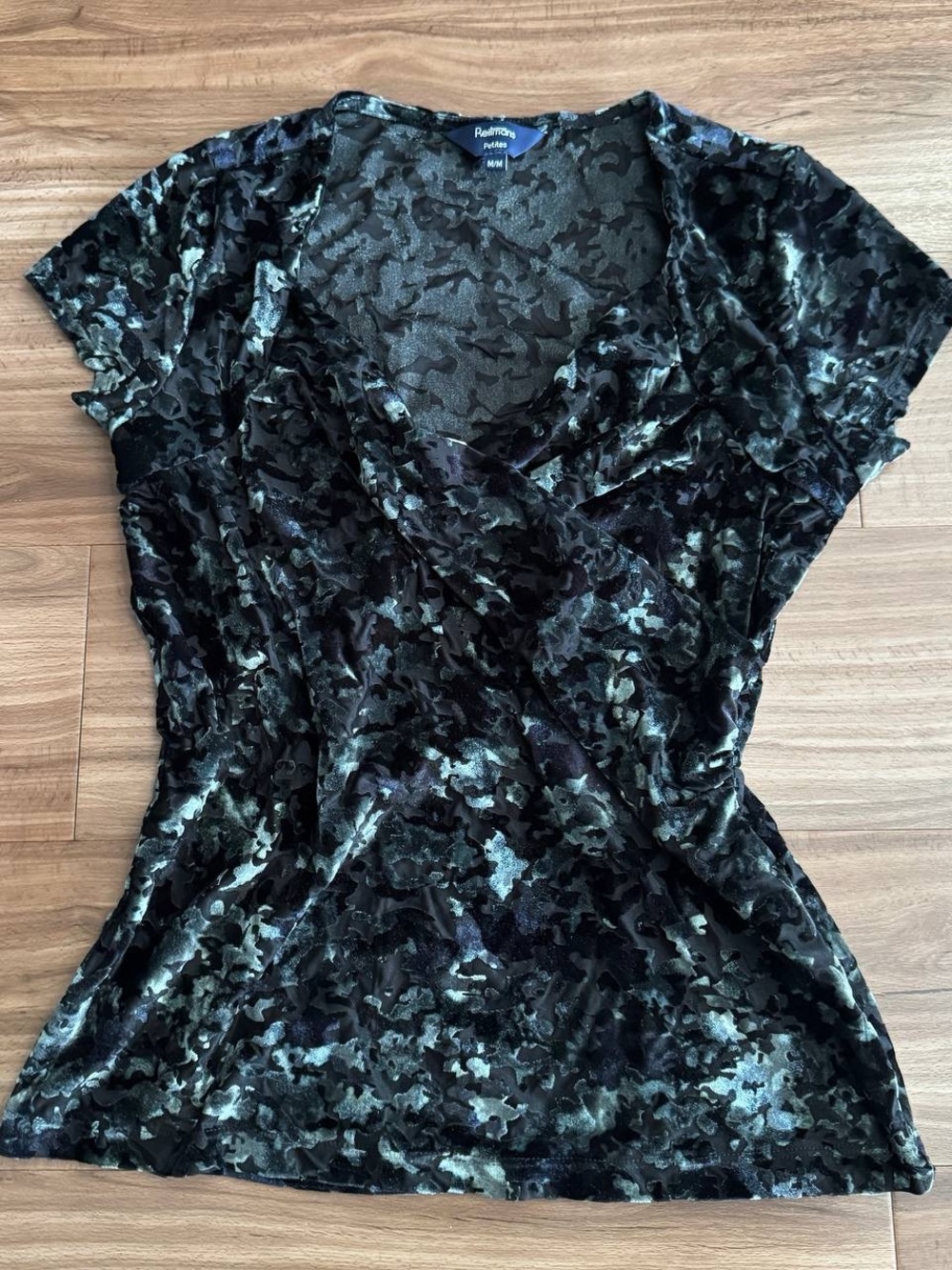 Reitmans Black and Olive Velvet Wrap-Style Short Sleeve Top